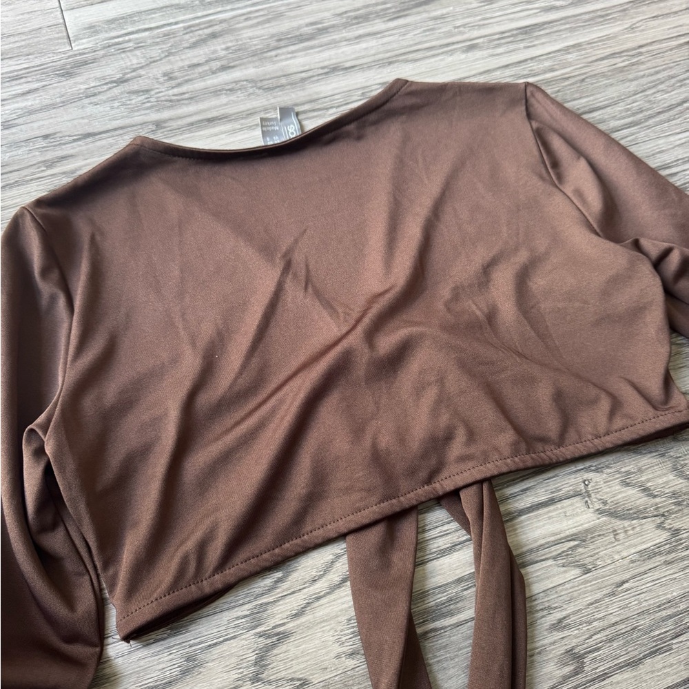 ASOS Brown Long Sleeve Ruched Front Top - Picture 4 of 4